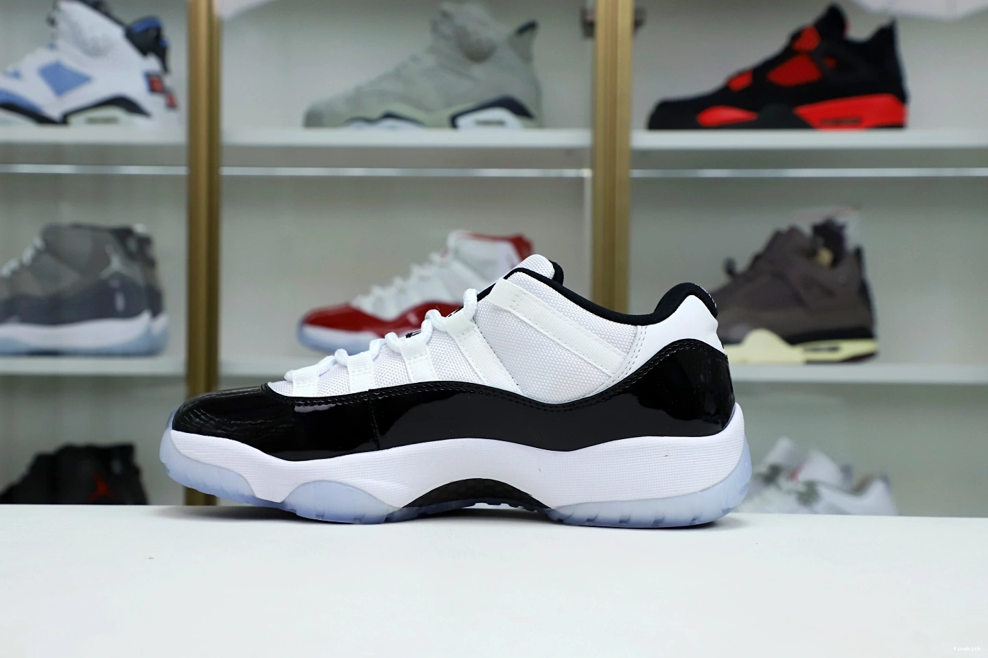 AIR JORDAN 11 LOW RETRO CONCORD 0721